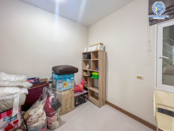 *****ทาวน์เฮ้าส์มือสองย่านนนทบุรี ม.โกลเด้นทาวน์ รัตนาธิเบศร์-ไทรม้า หลังมุม! เนื้อที่มากถึงเกือบ 17 ตร.ว. ฟังก์ชัน 3 ห้องนอน 2 ห้องน้ำ 1 ที่จอดรถ บ้านสวยพร้อมเข้าอยู่ บรรยากาศเงียบสงบ บนทำเลเดินทางสะดวก ใกล้รถไฟฟ้าสายสีม่วง "สถานีไทรม้า และบางรักน้อยท่าอิฐ"